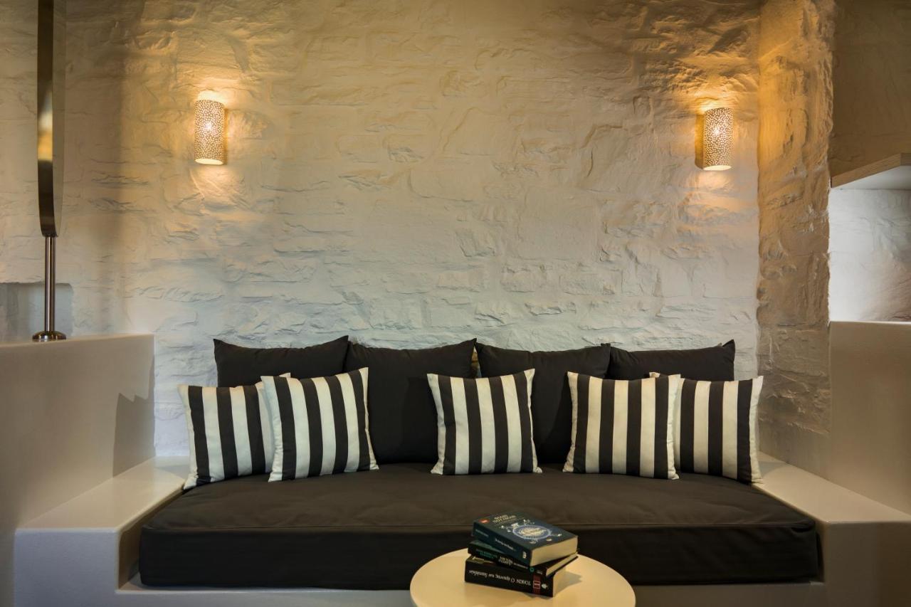 Maris Private Residence Folégandros Esterno foto